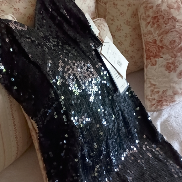 80's Vintage Black Sequin Cocktail Dress - Picture 2 of 4